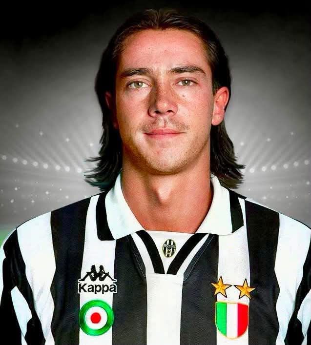 Paulo Sousa, what a midfielder for Juventus in 1994-95!!