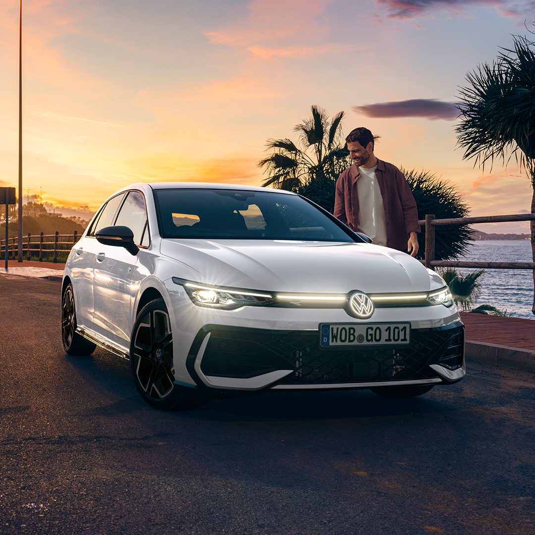 氷室京Volkswagen Golf Variant ポスター レア 氷室京Volkswagen Golf
