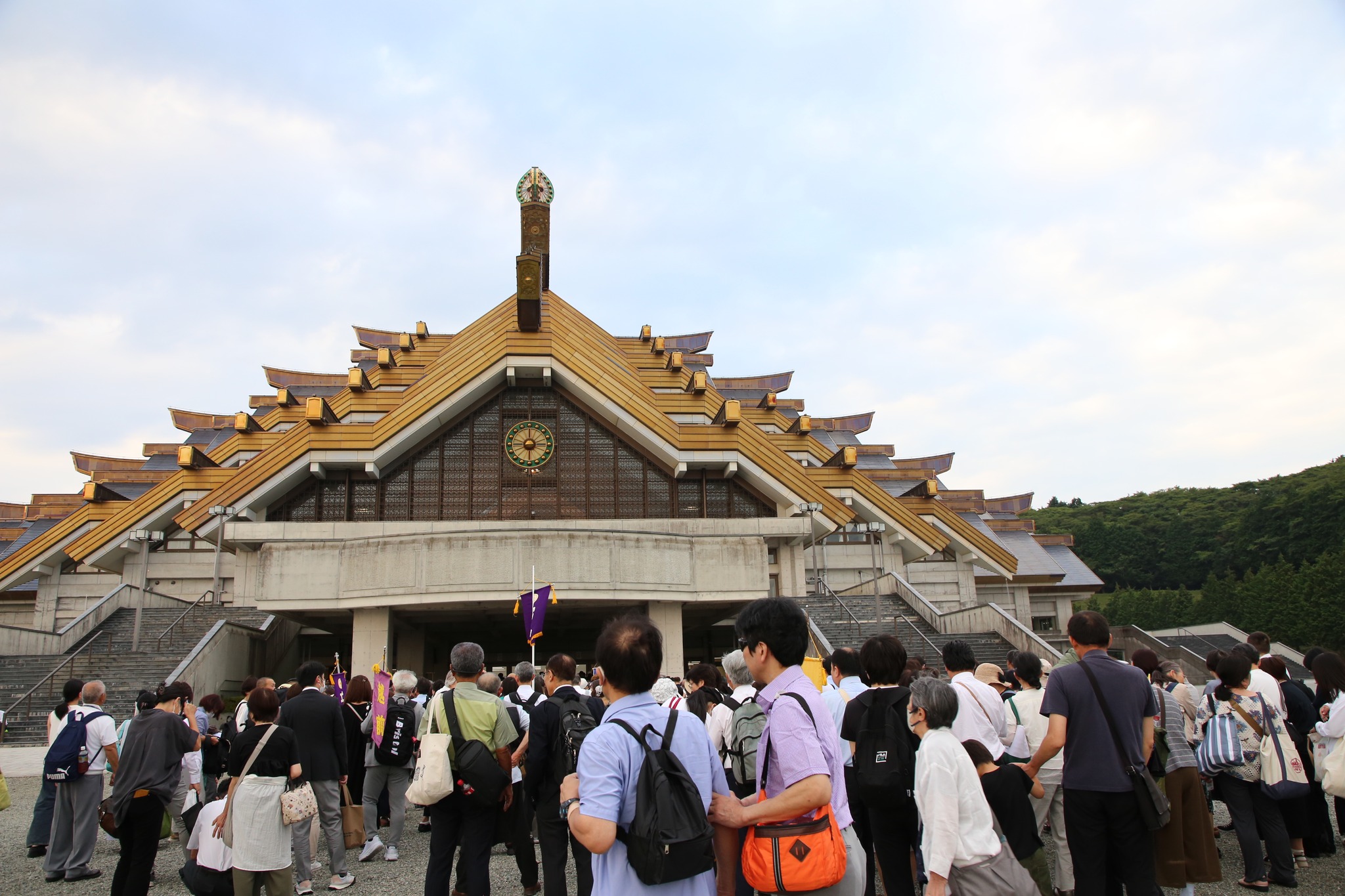 世界 真光 文明 教団 本殿