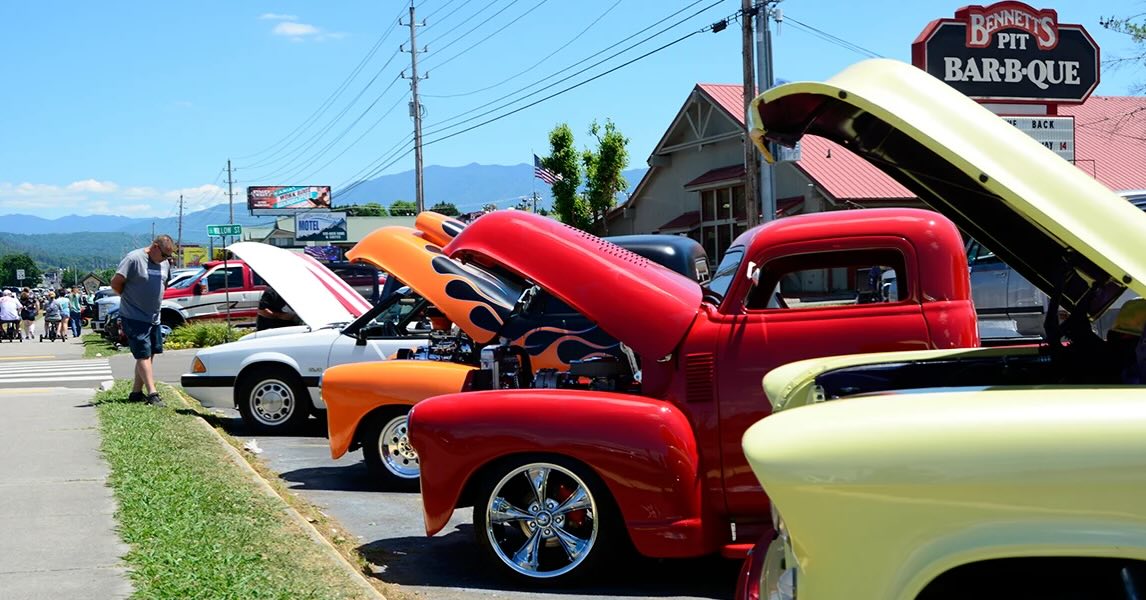 Hapey - Spring Rod Run 2026 is rolling into Pigeon Forge April 16-25 🚗 ...