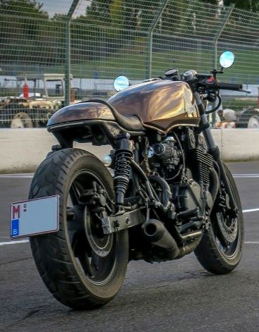 This custom Honda CB750 by MT Customs is a sleek, minimalist take