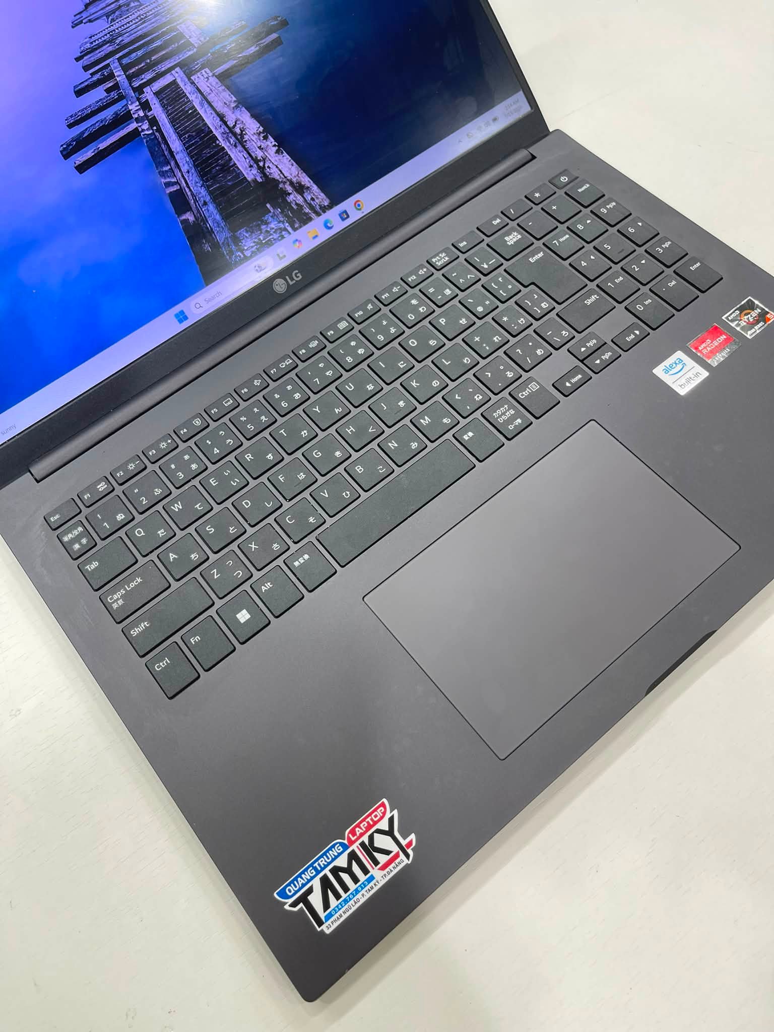 Windowsノート本体 LG Ryzen5 5625U RAM8GB Windowsノート本体 LG