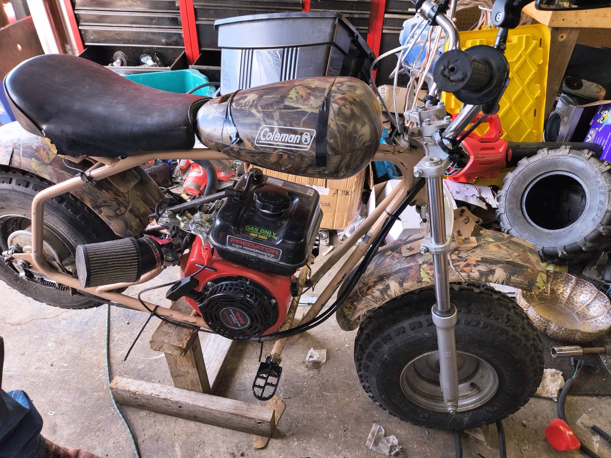 coleman mini bike engine 6.5 Hp for the BT200X, CT200U Trail, & CT200U-EX Bikes and a 7 pole round receptacle Coleman CT200U Engine