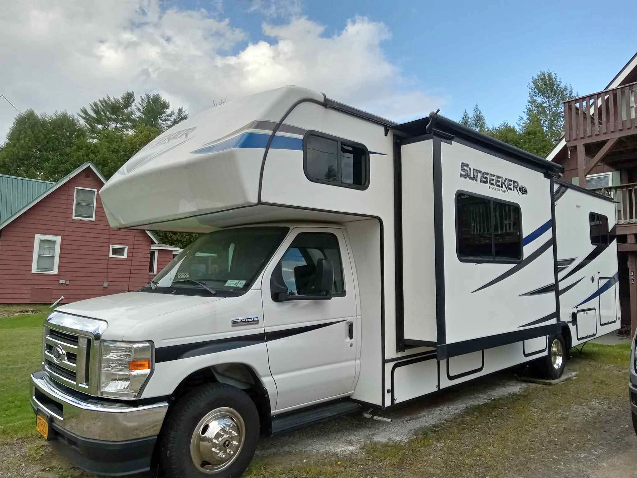 1988 Toyota Dolphin - RVs & Campers - Minerva, New York | Facebook ...
