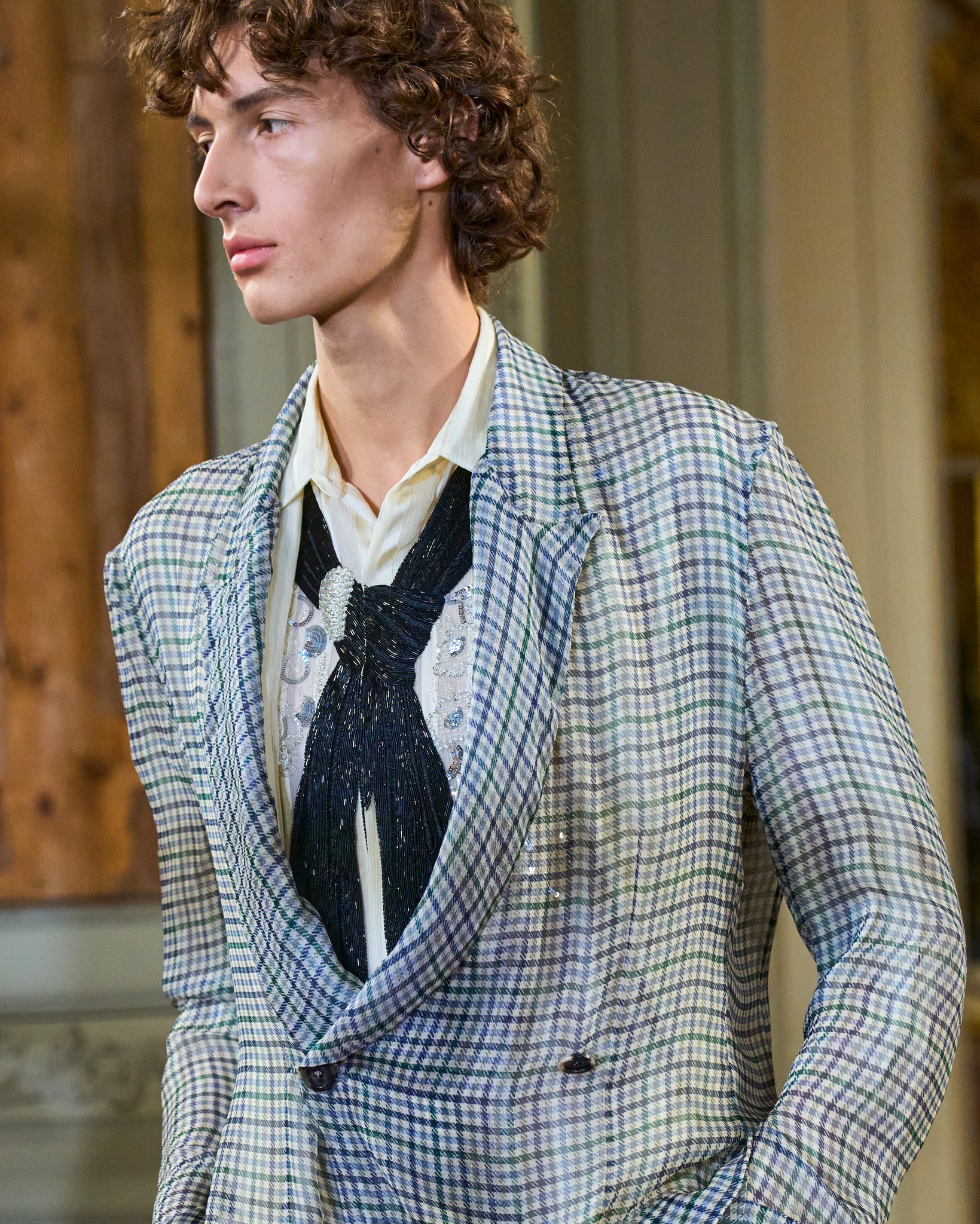 Dior Summer Men's 2027. A trompe l'oeil scarf, embroidered onto a