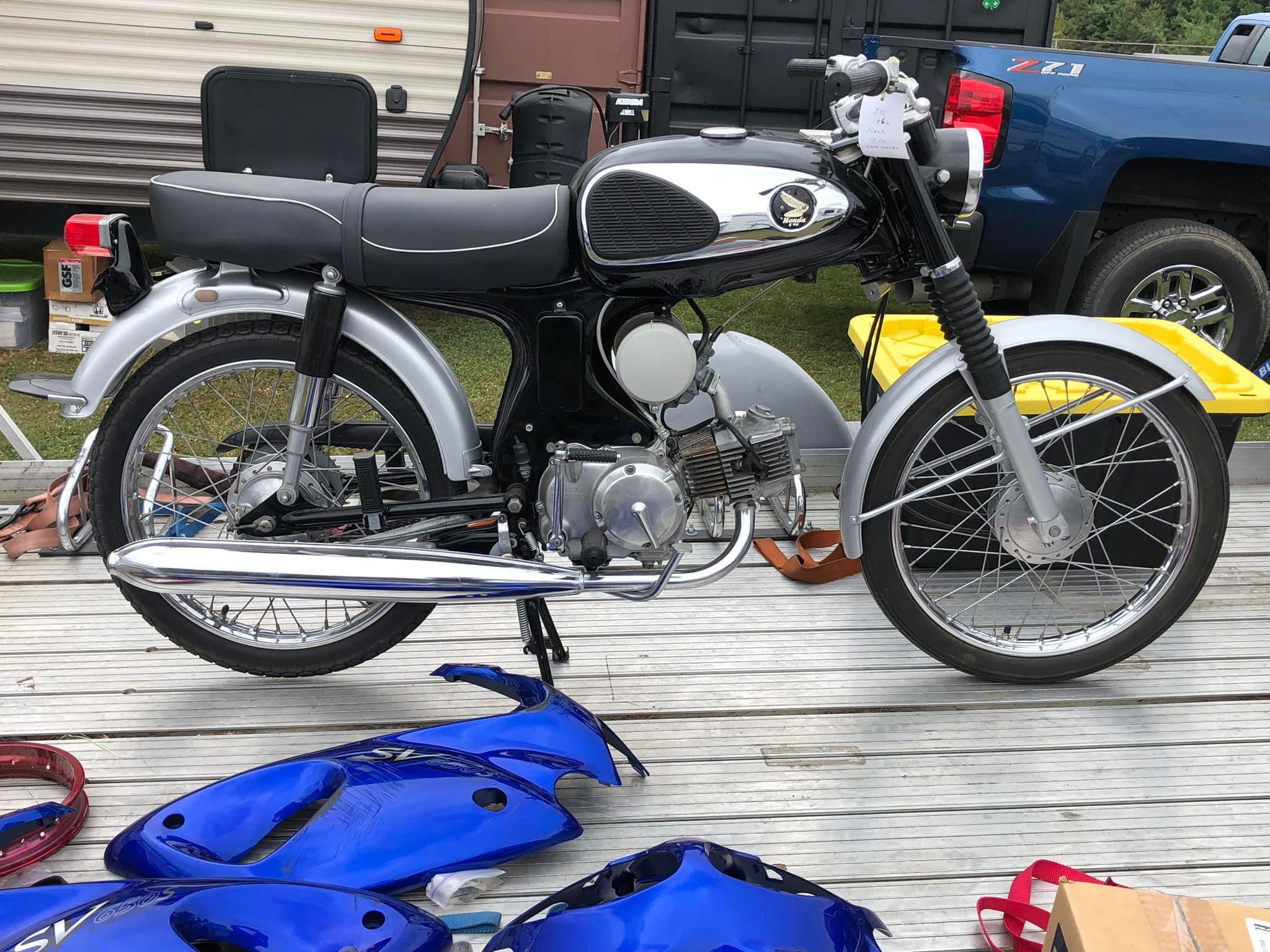 Some of my Sweet Vintage Hondas I'm bringing down for Sale. Got