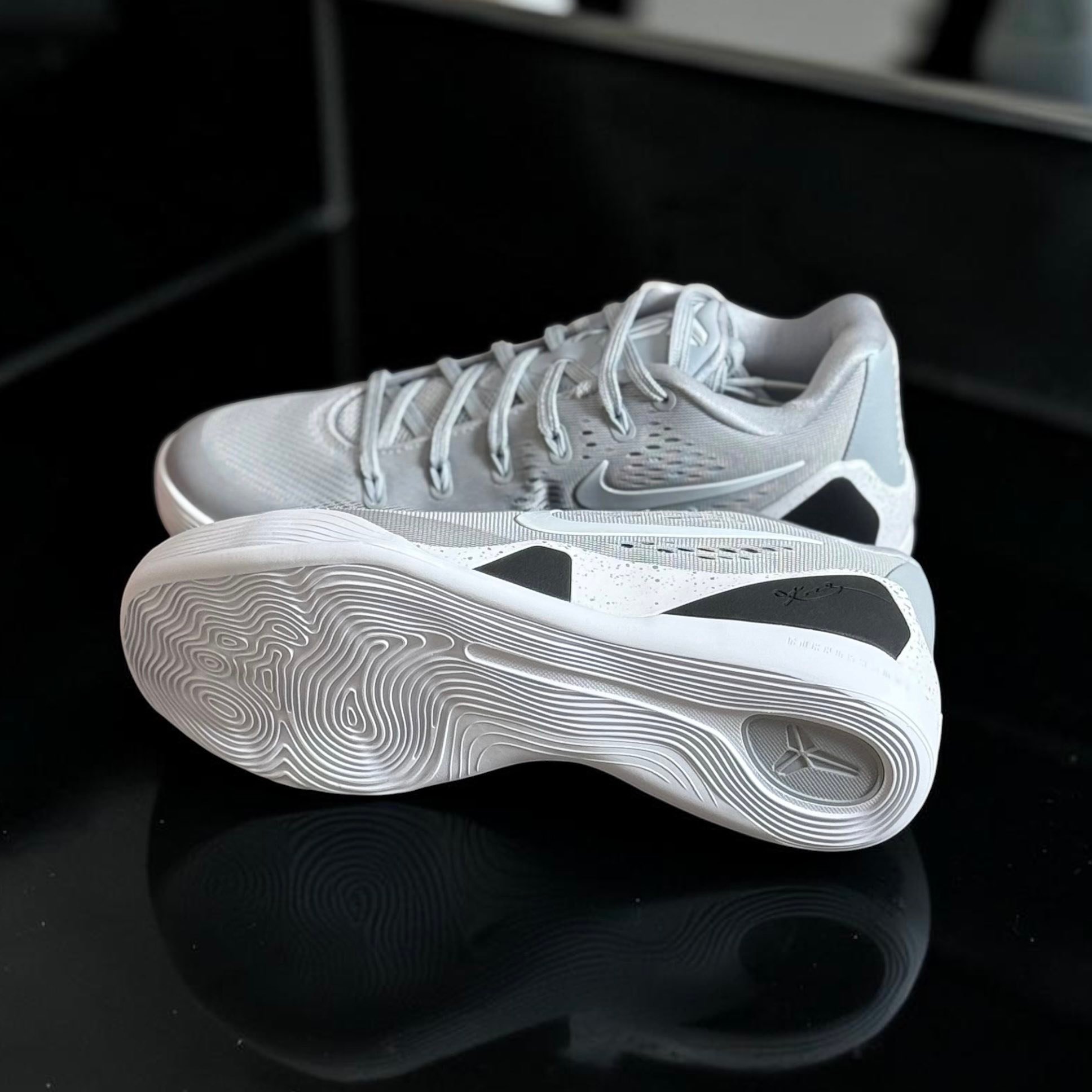 Nike Kobe 9 Low EM Protro 
