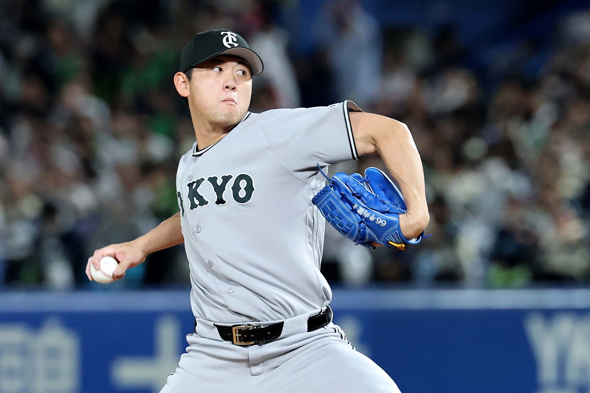 読売ジャイアンツ - 本日11月4日は脇谷亮太選手の35歳の誕生日です