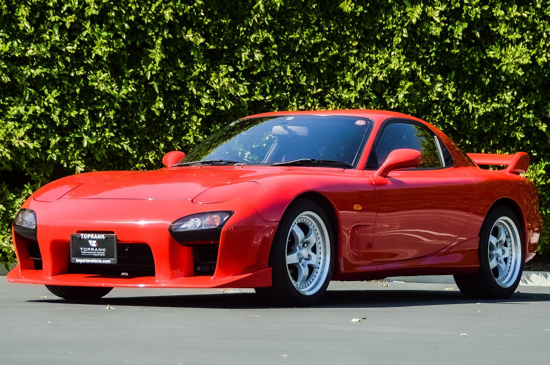Howsäkt MAZDA RX-7 Type-R (FD3S) Red 1997 Mazda RX-7 Type R Red (RHD) Right Hand Drive 5-Speed Manual