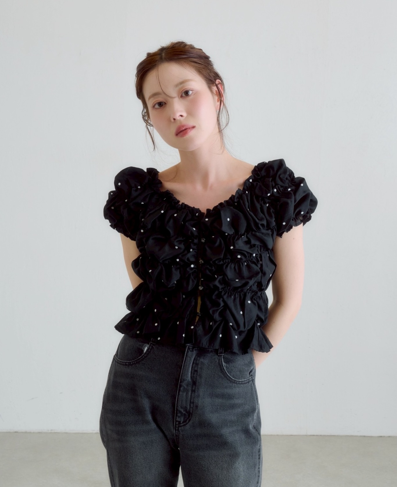 【完売品】Kastane カスタネ クシュクシュブラウス ドット 2WAY re stock 】 待望の再入荷！ オンラインで予約販売をしていたドット柄