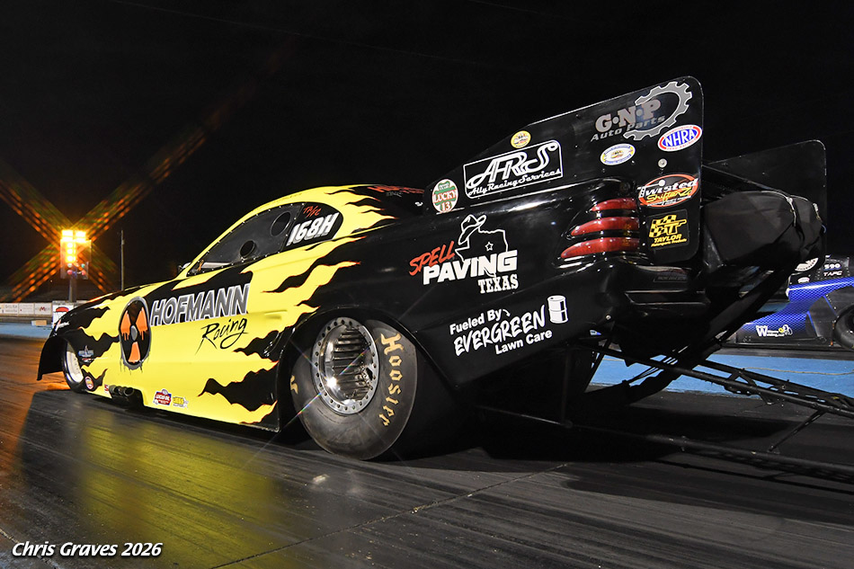 Hofmann and Malott win 2026 funny car chaos at Cordova
