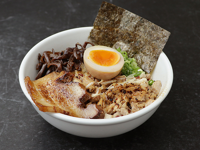 以前、ラー博に出店していた博多「ふくちゃんラーメン」さん。 出店
