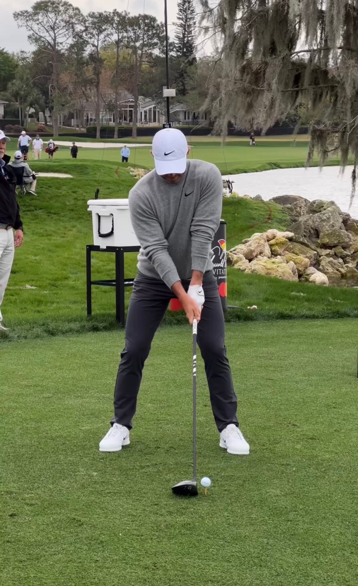 Rory McIlroy Golf Swing - Face On Driver Swing Sequence ? What do 