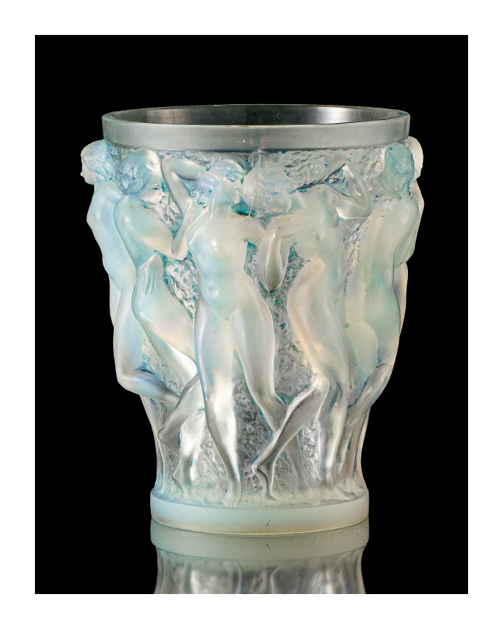 Lot 304 ⠀ ラリック ( LALIQUE ) 花瓶：BACCHANTES 