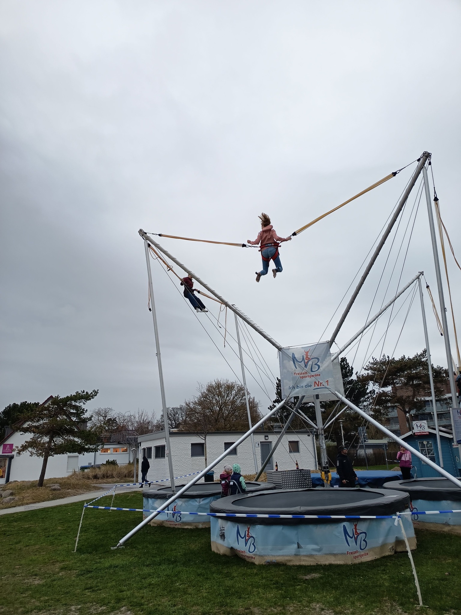 Produktbild von Bungee-Trampolin Sprunggurt Stoff Größe L-XL, Passend Für MB-Bungee Anlagen, Deutschland