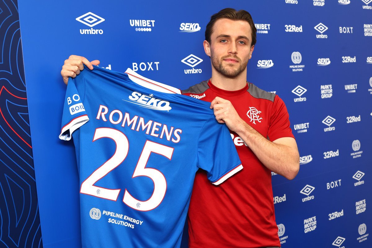 Linfield &... - Linfield & Rangers FC - The Blues brothers