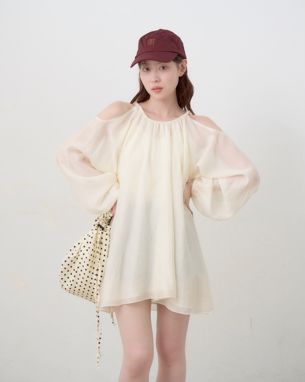 new arrival 】 カットアウトブラウス ¥7,590 color / ivory, black