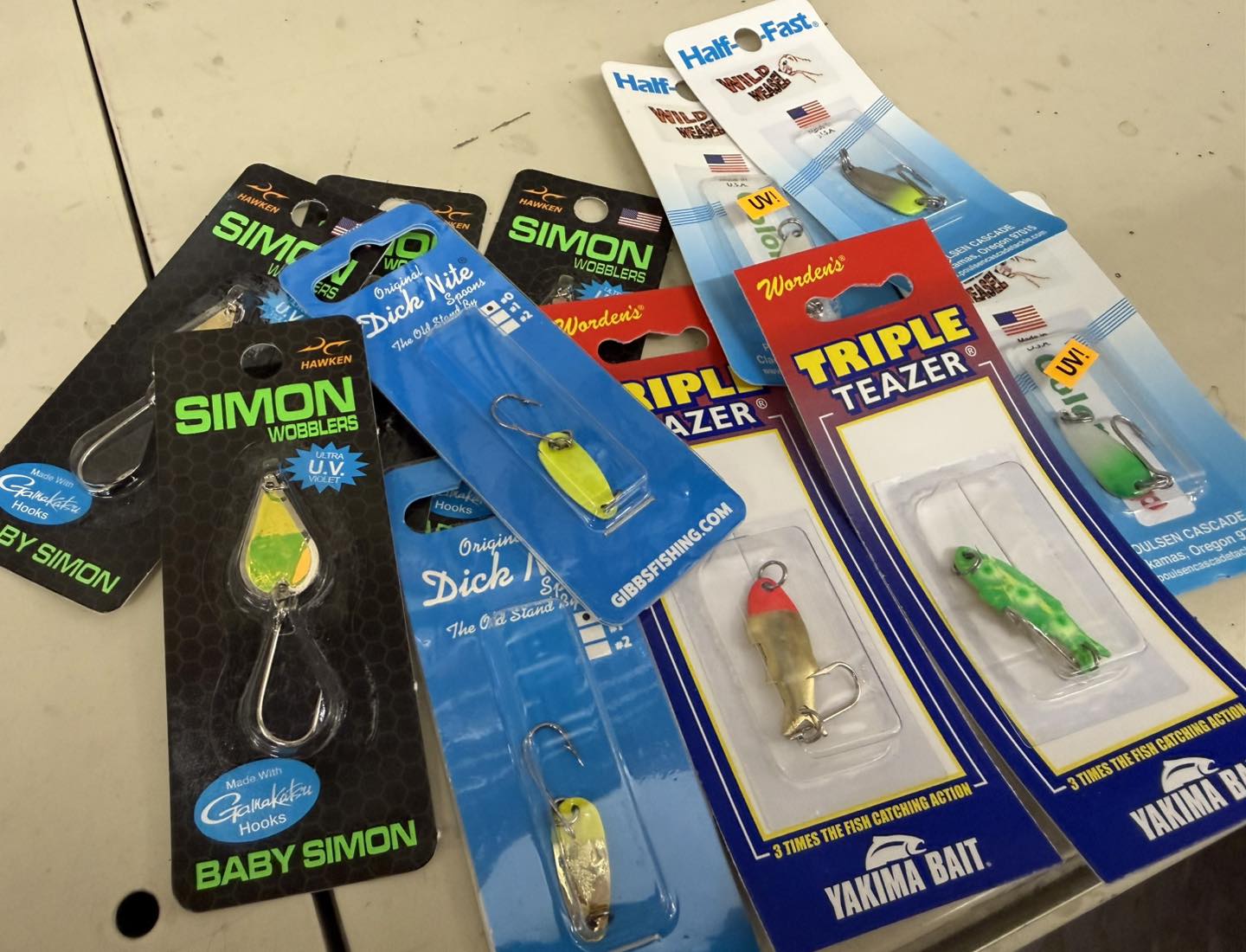 baby simon fishing lures WOBBLER #12 Hawken Fishings Simon Wobbler Spoon will entice salmon and steelhead from a distance BABY SIMON WOBBLER #04