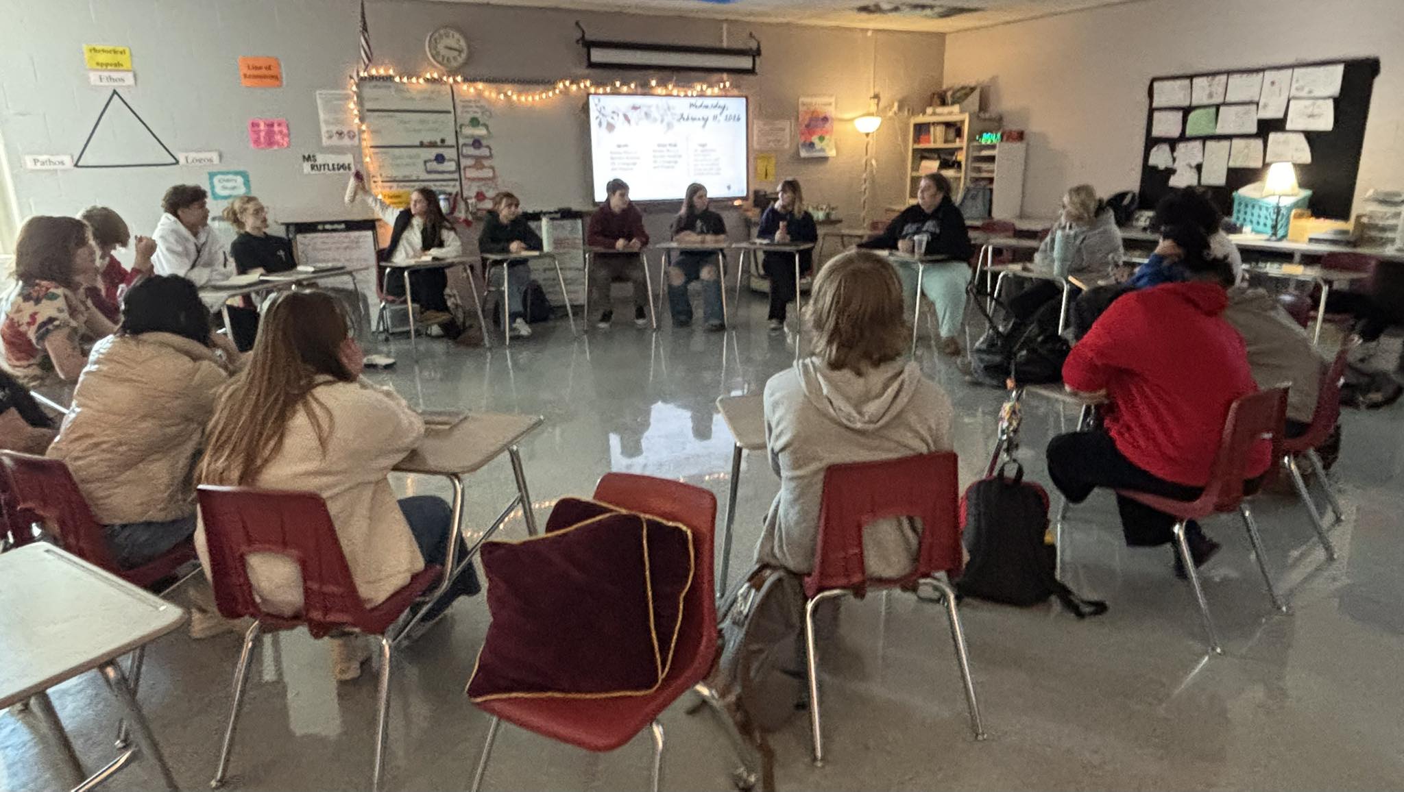 Students in Ms. Rutledge's AP... - John Hardin High School | Facebook