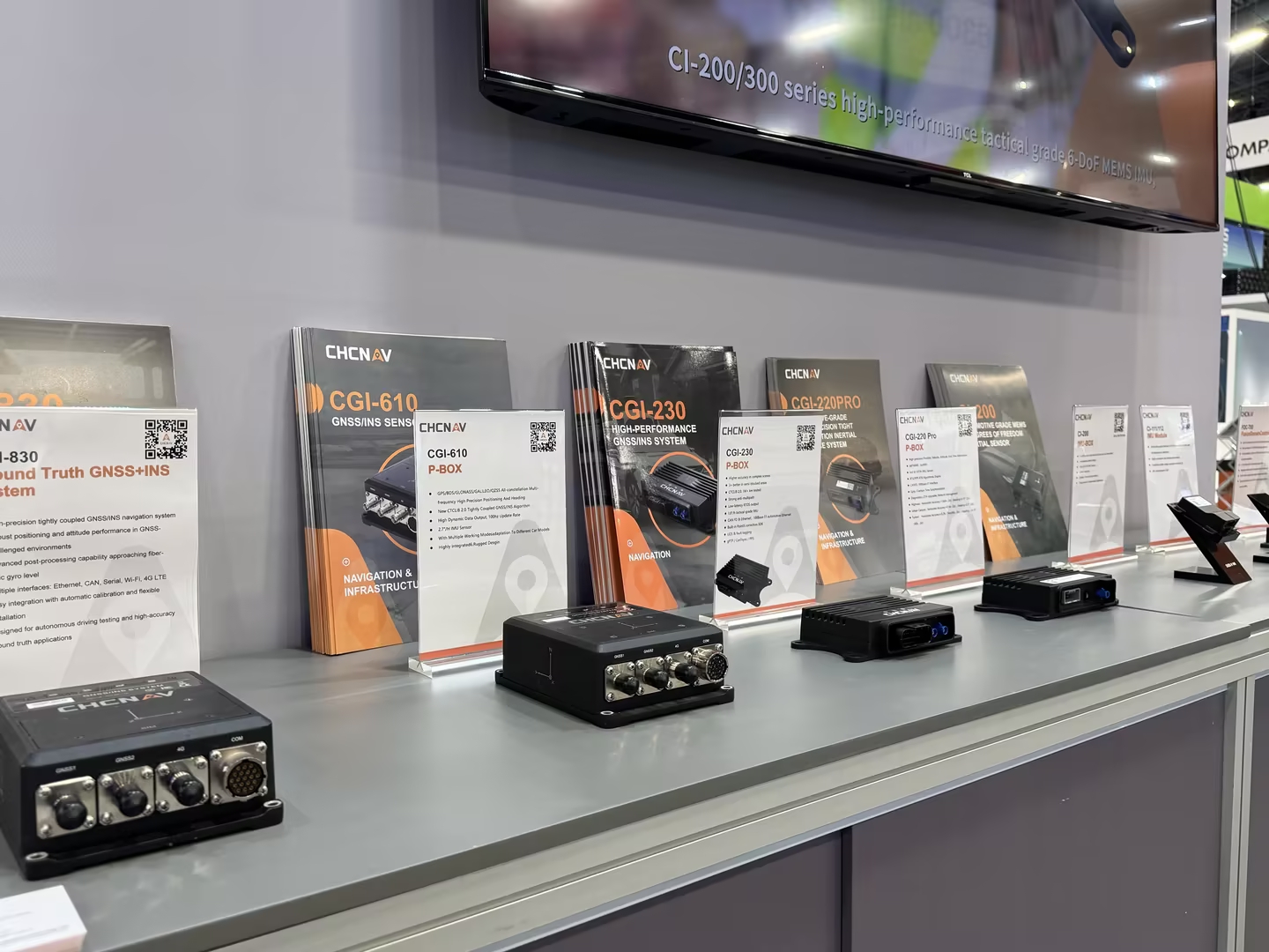 CHC - The new #CHCNAV #LT700H RTK Android Tablet bring accuracy at your ...