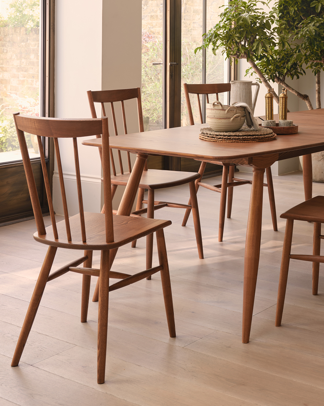 ercol - ercol butterfly chair with black painted legs and back
