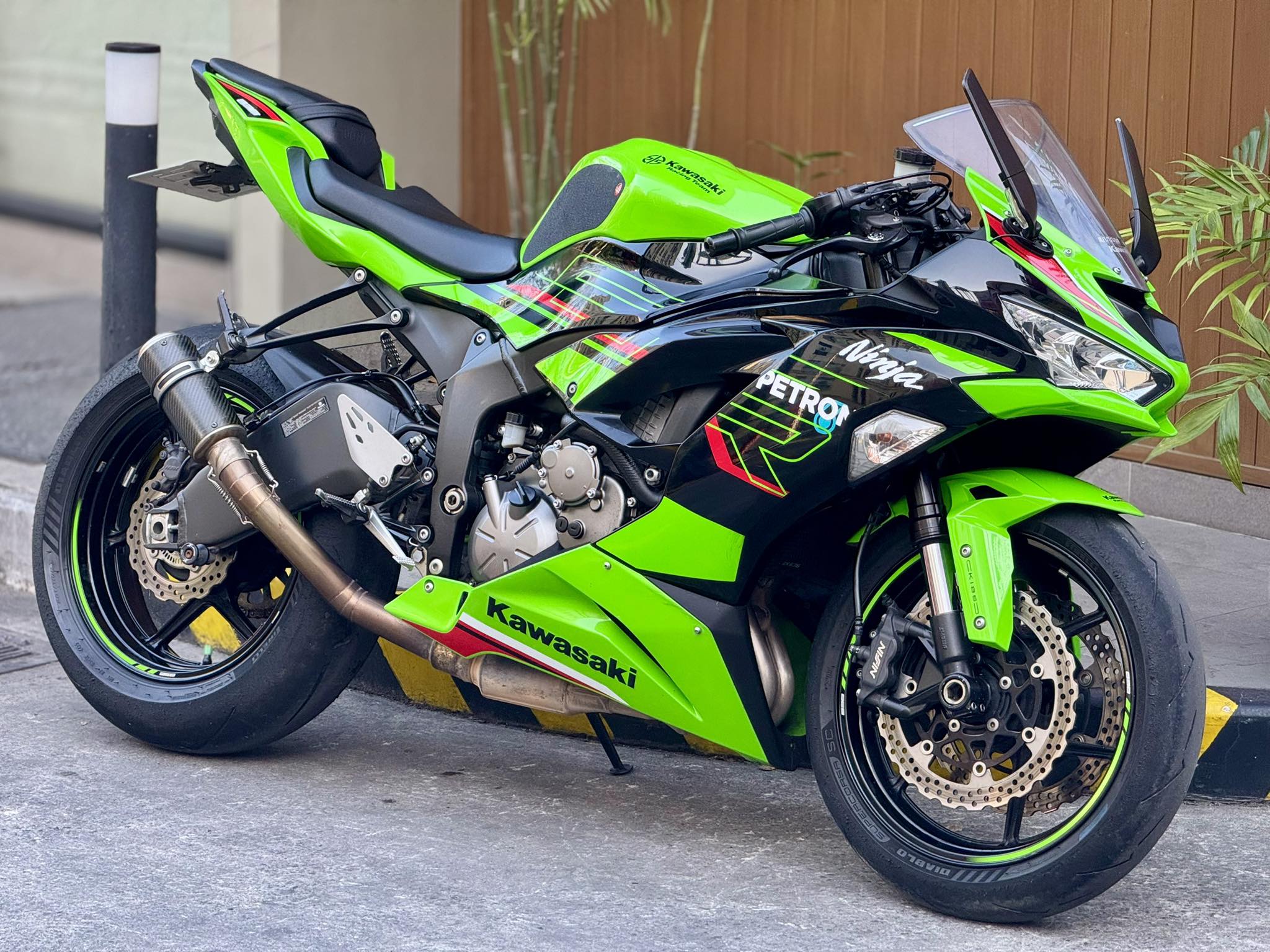 Kawasaki ZX6R 2021 - Green 