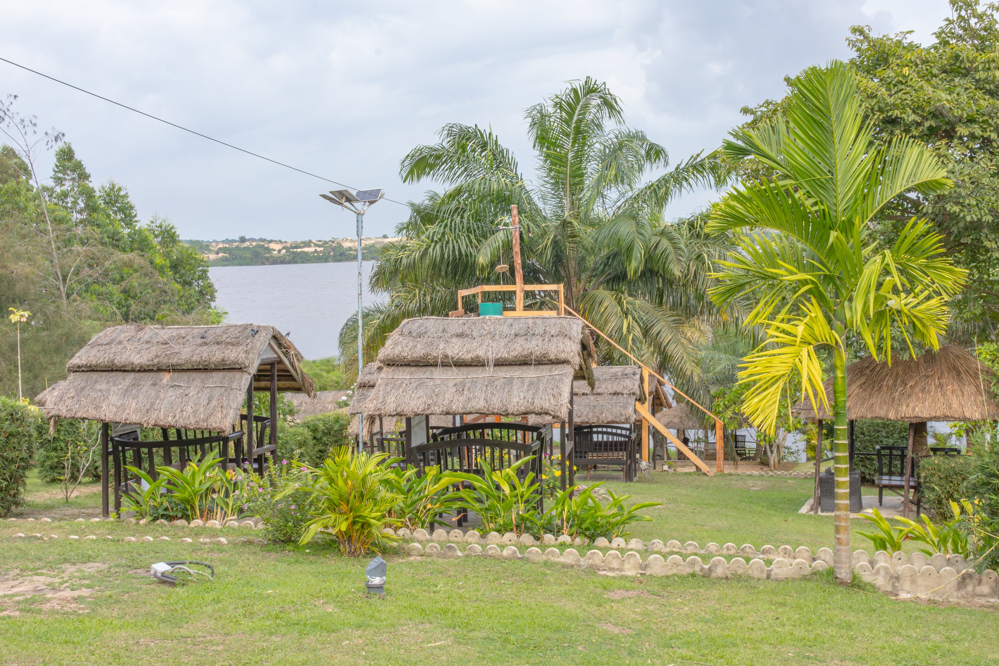 Zoko Village - 🌴 Les Paillotes de Zoko Village Un refuge... | Facebook