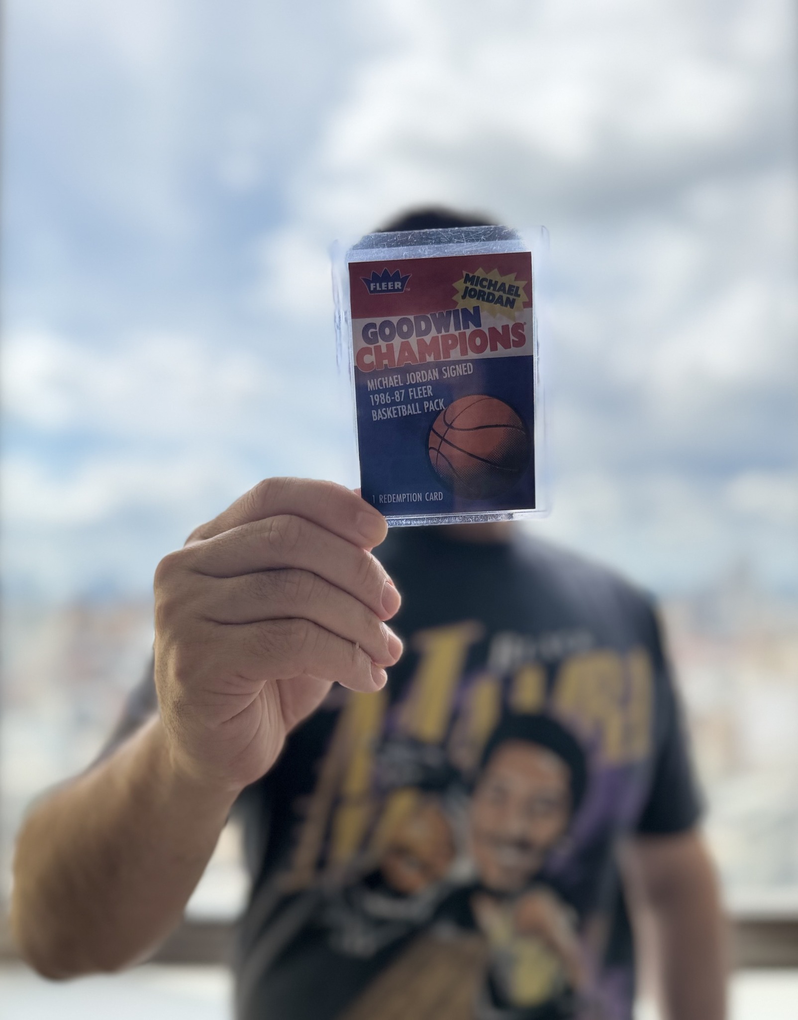 The redemption of a lifetime 🤯 A lucky collector bought ONE box