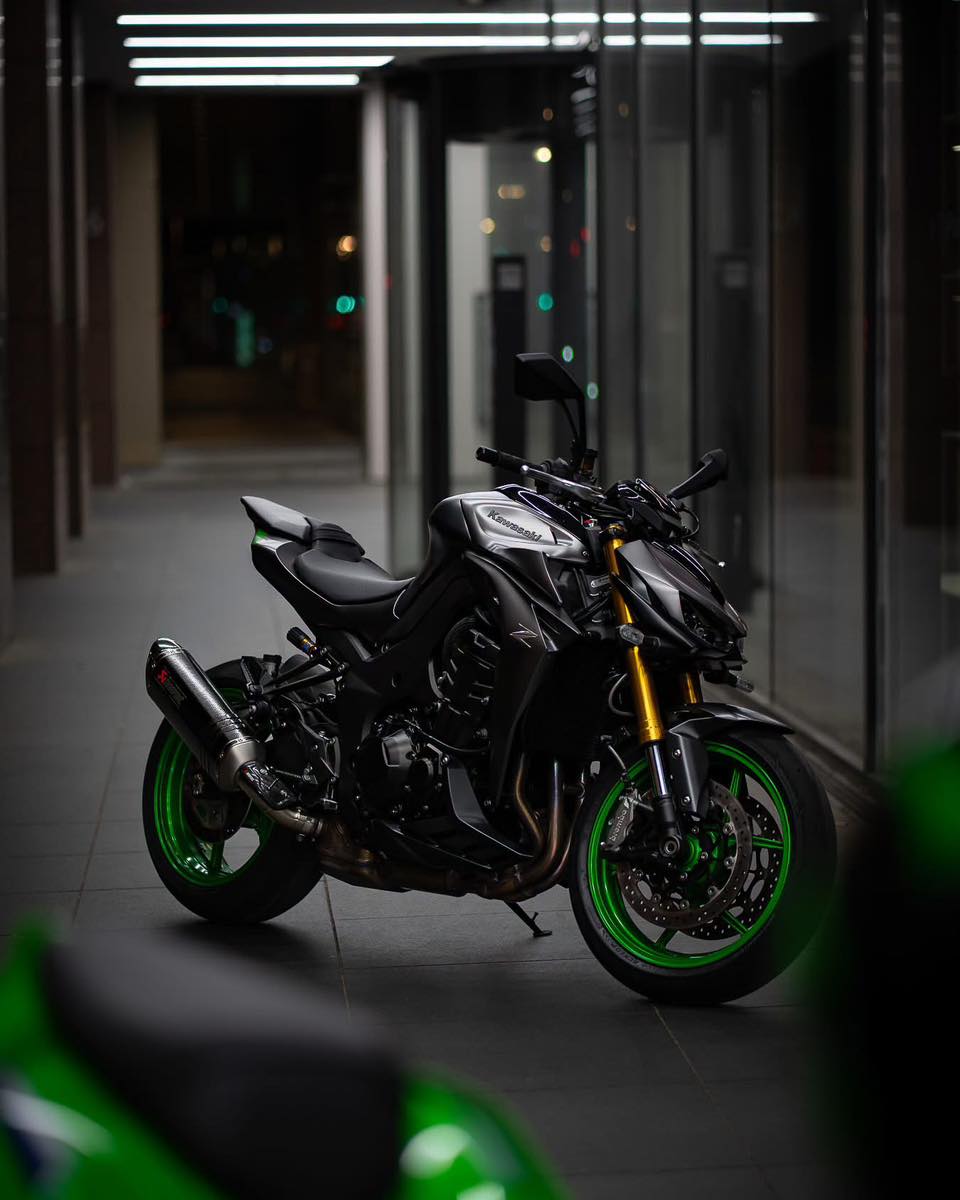 Kawasaki Z1100 performance review