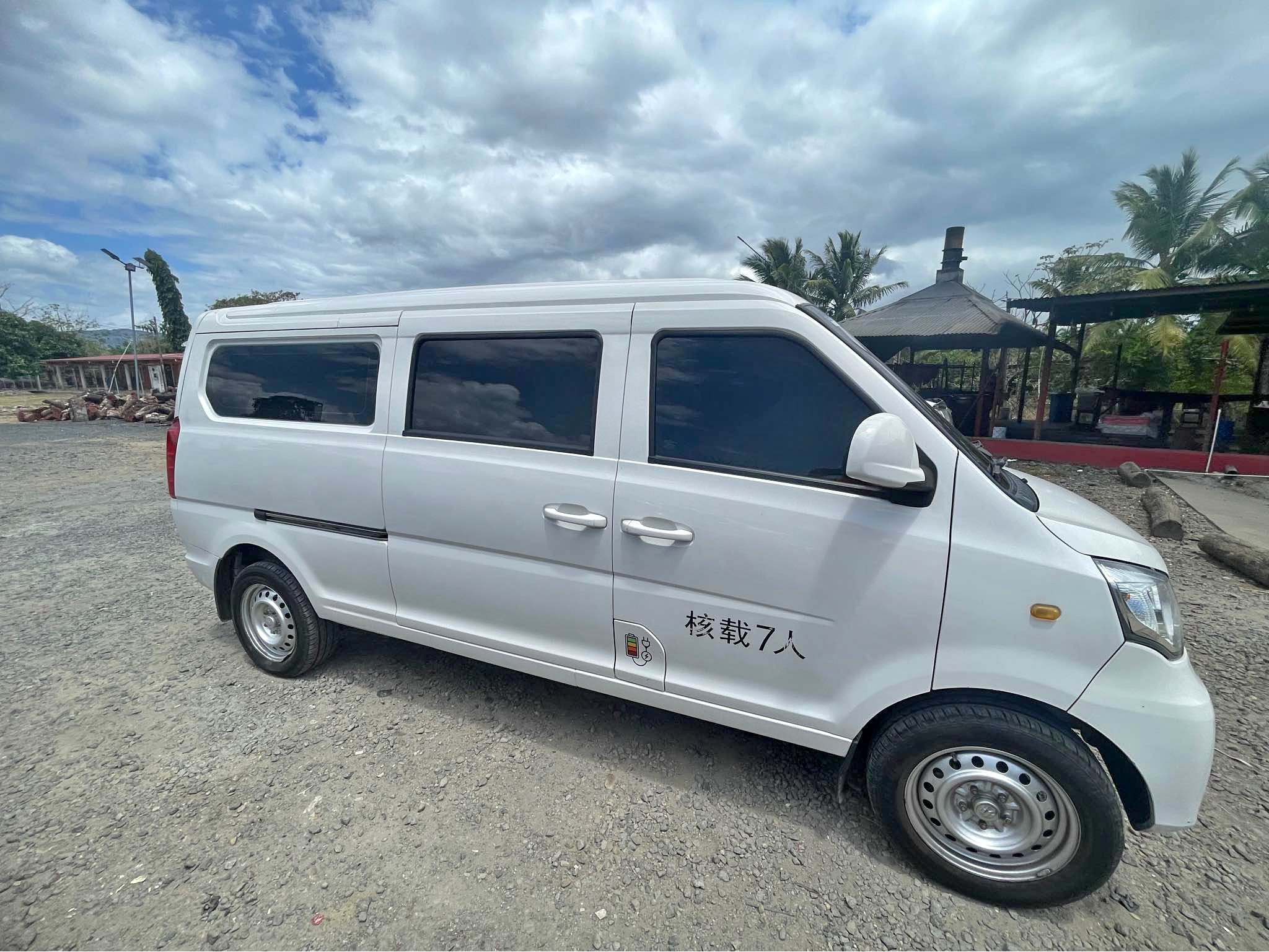 Alquiler // Busito Paseo City Tour Capacidad para 10 personas - Cars ...