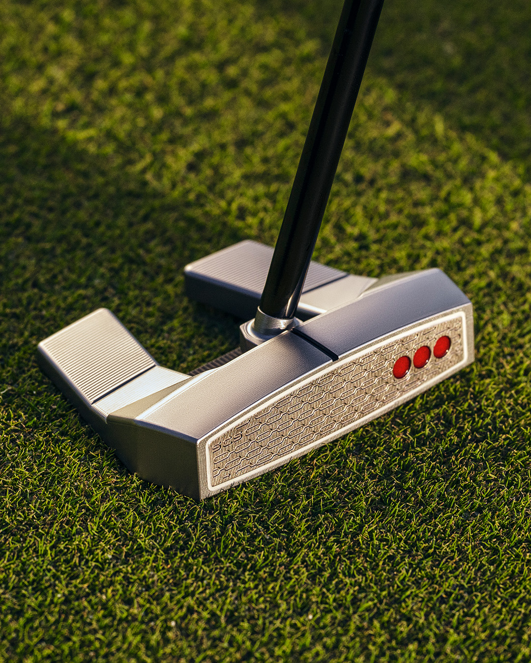 Scotty Cameron Phantom 5 OC putter features