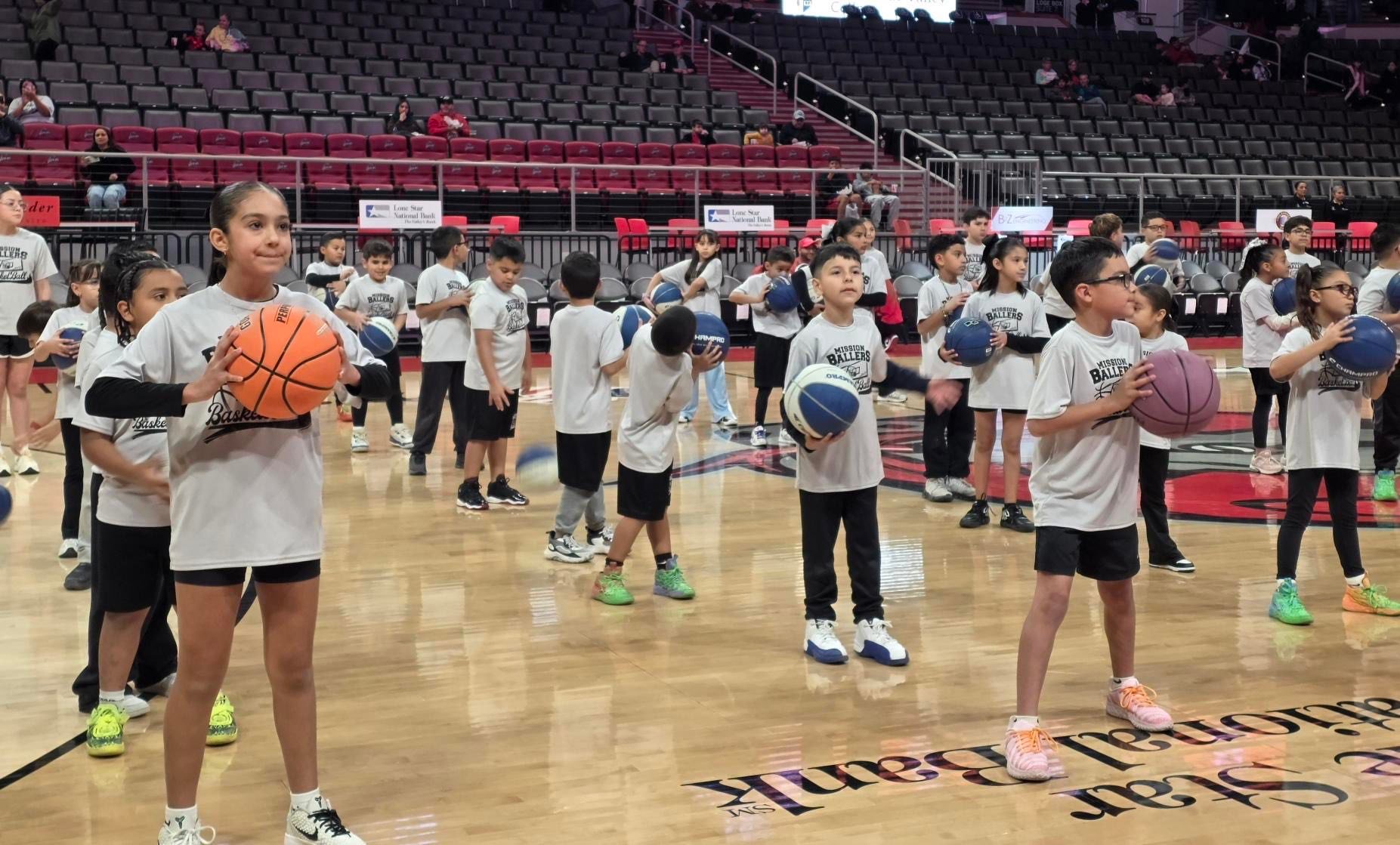 More pics from Mission Ballers at the Vipers! ?✨? #mcisd 