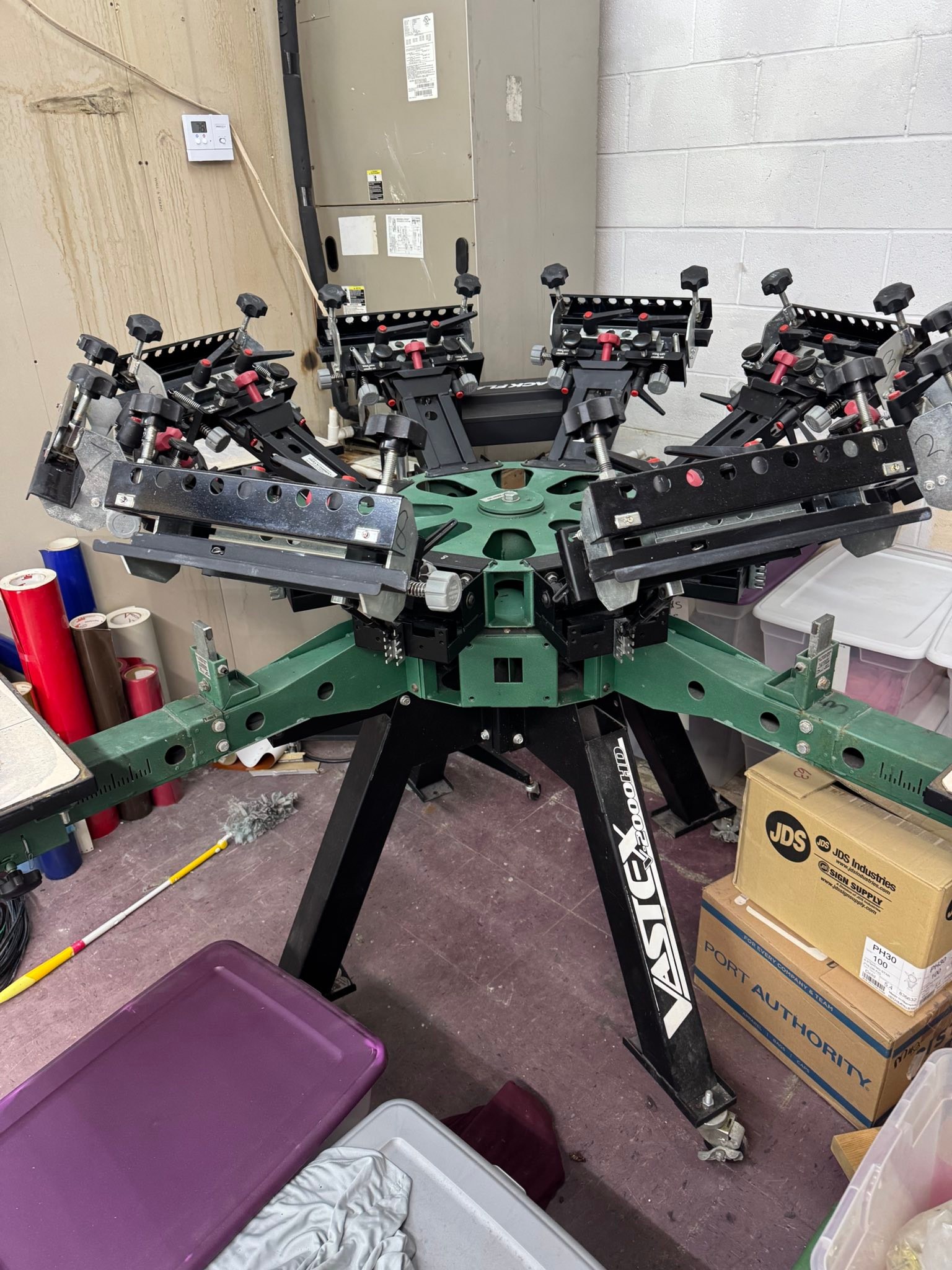 Vastex V-2000HD manual screen printing press. Eight colors. Four