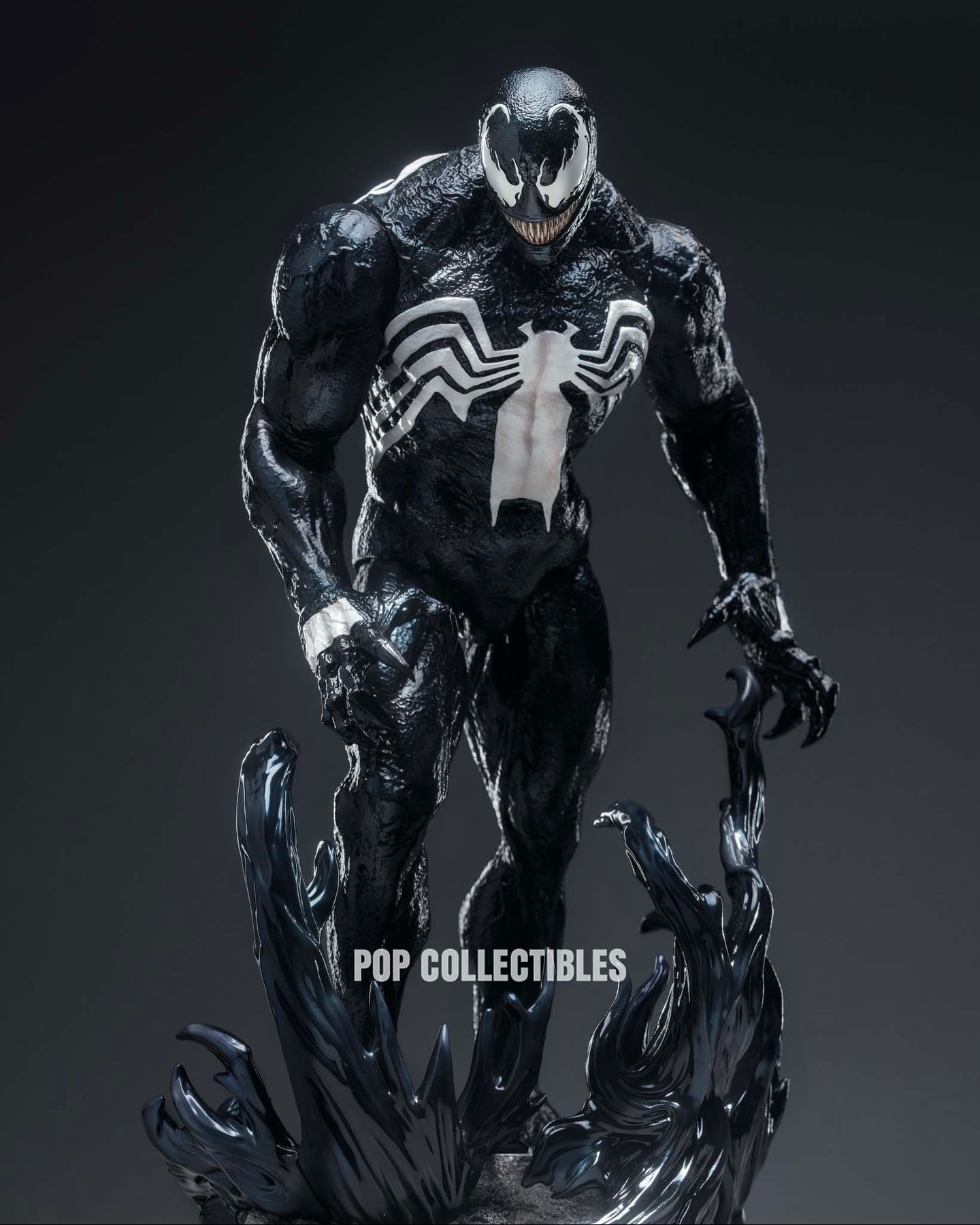 Just Listed: 1996 Venom Marvel Hall of Fame Action Figure by Toy Biz