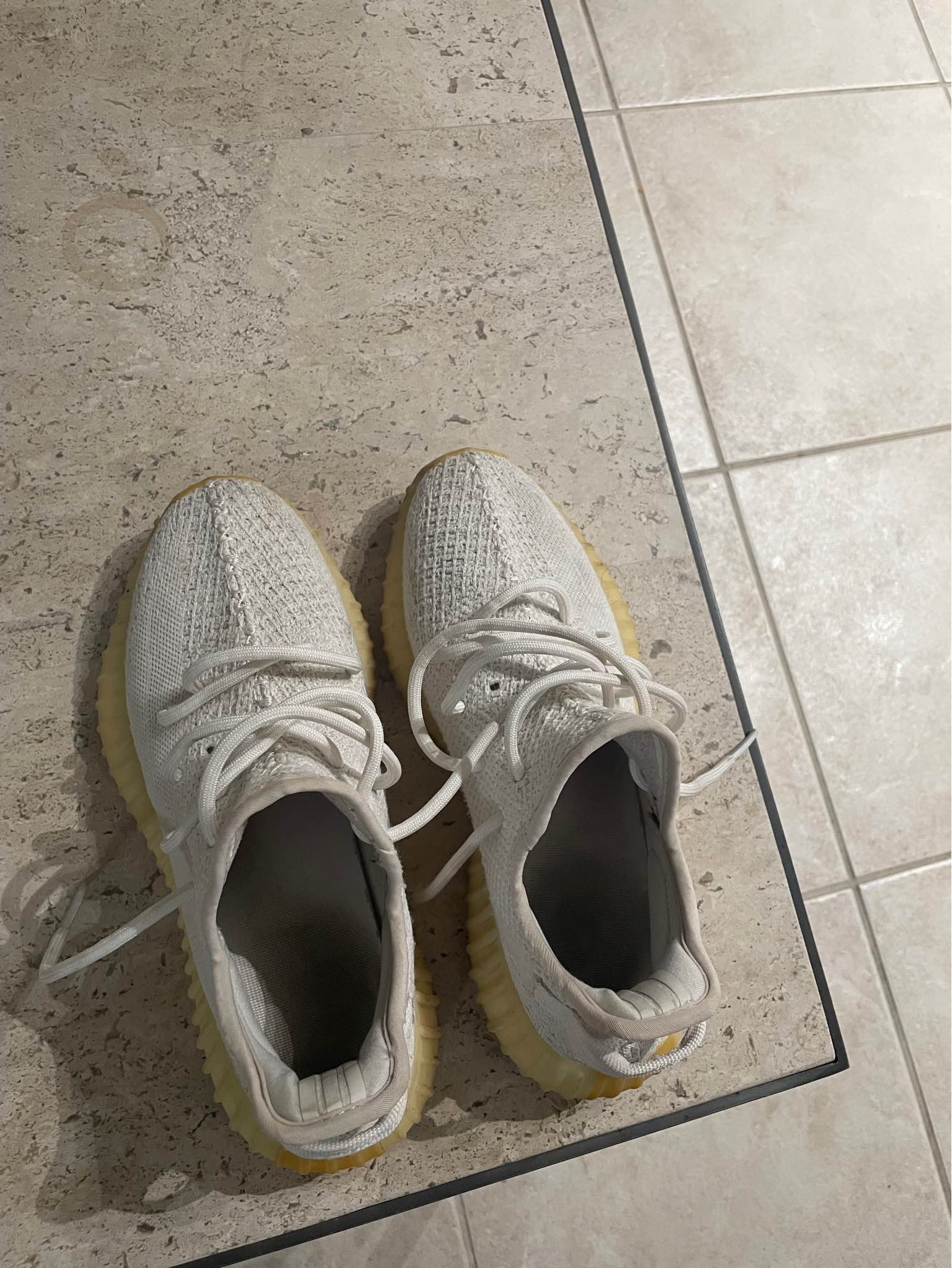 Adidas Yeezy Boost 350 V2 Cream White SIZE 9 - Girls