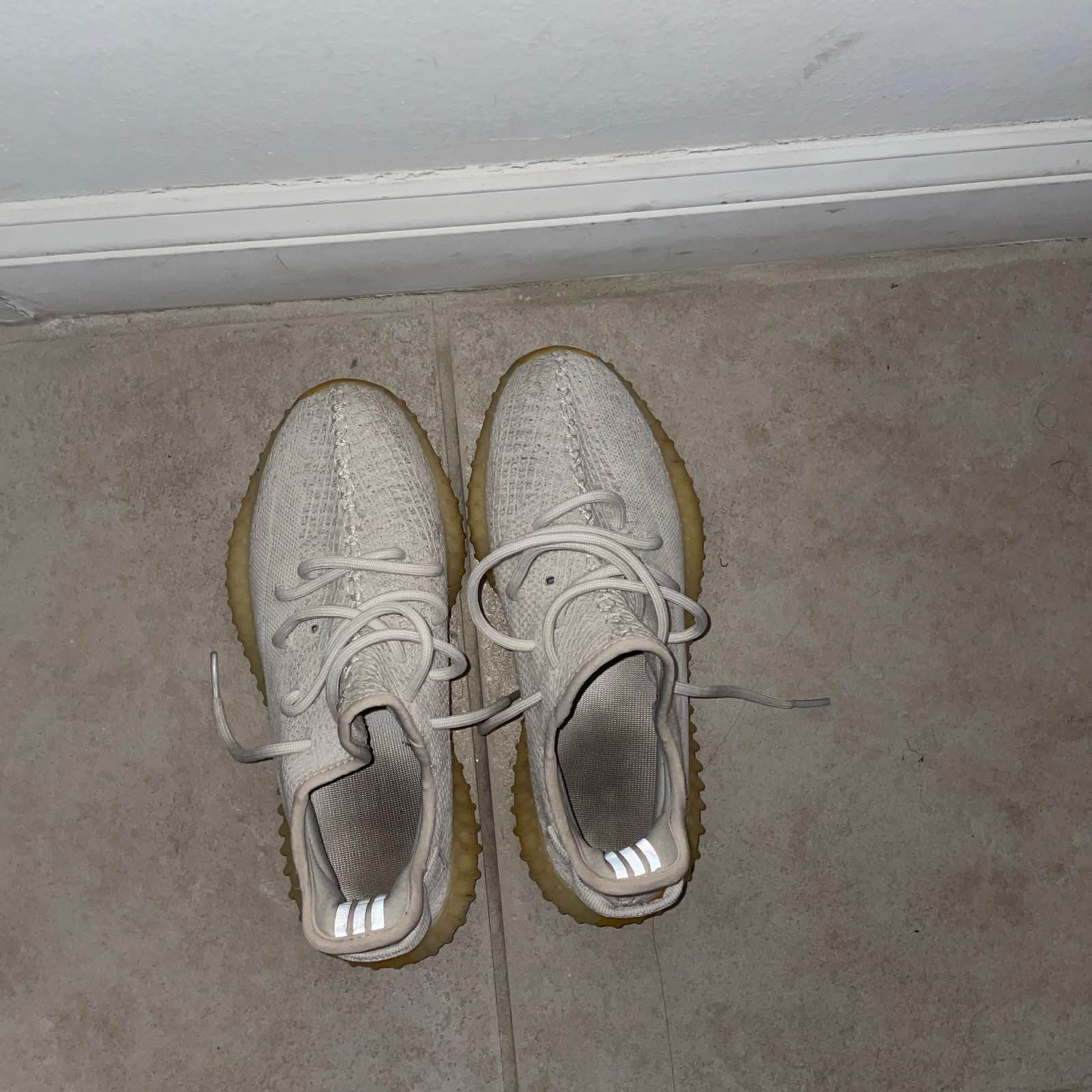 Adidas Yeezy Boost 350 V2 Cream White SIZE 9 - Girls
