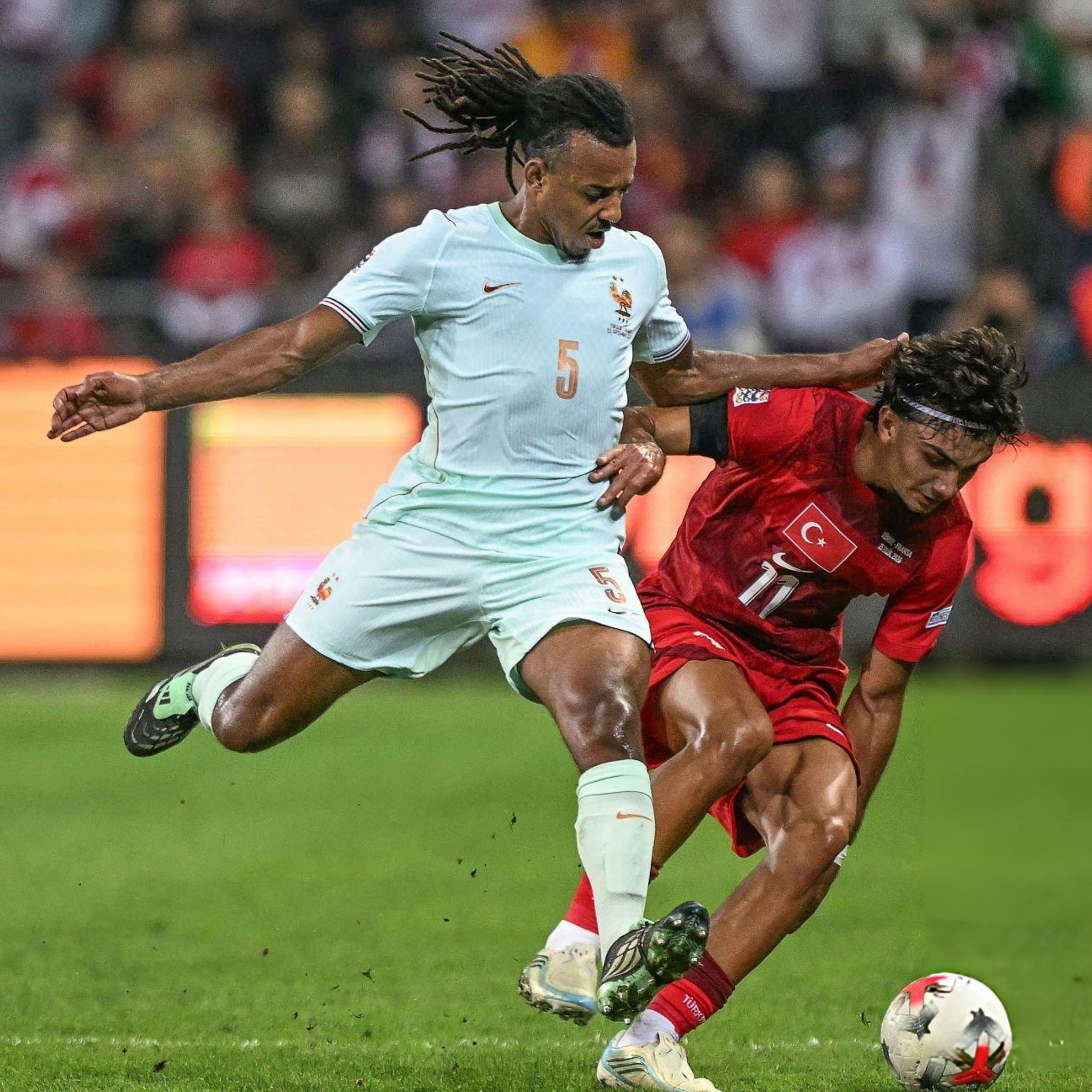 🇫🇷 International Watch: Jules Koundé played the full 90 minutes