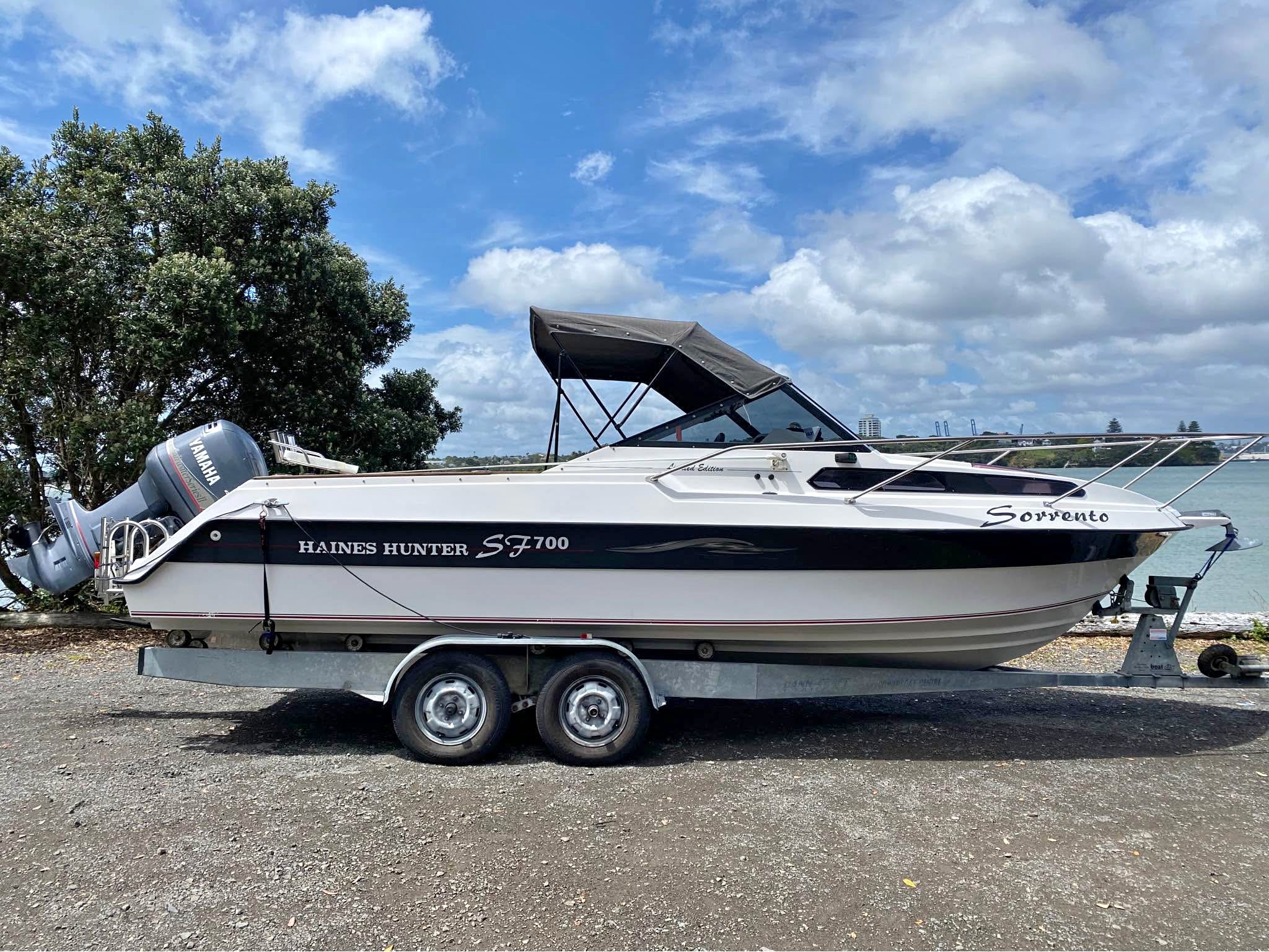 Haines Hunter SF700 - Powerboats & Motorboats - Auckland, New Zealand ...