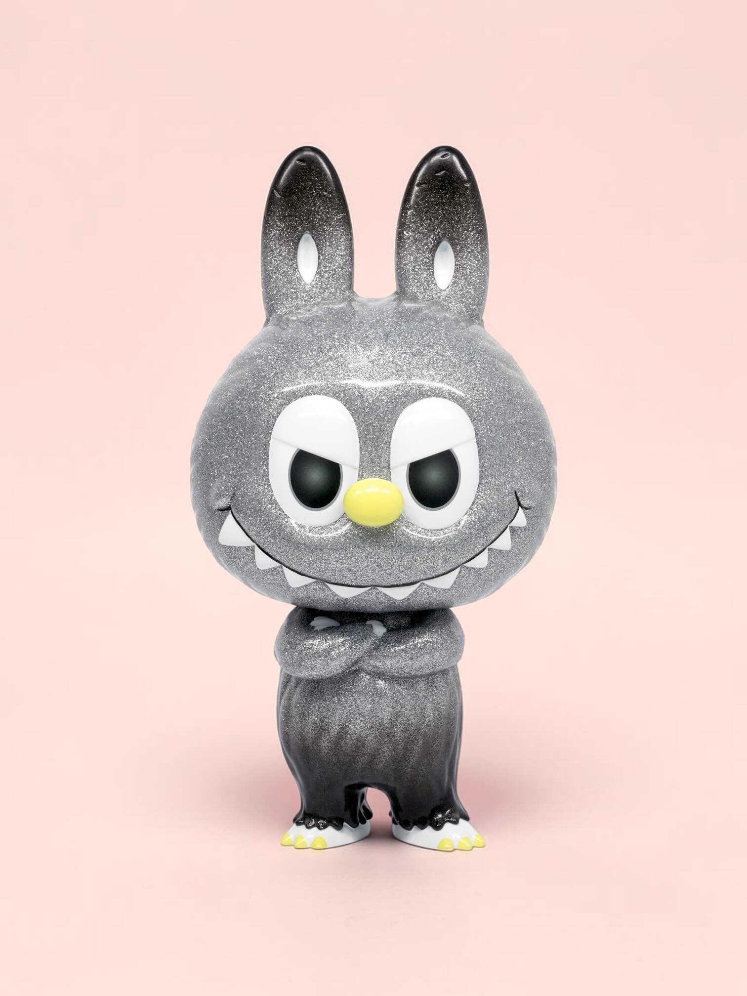 Myplasticheart releases Zimomo and Cowawa art toys on September 30