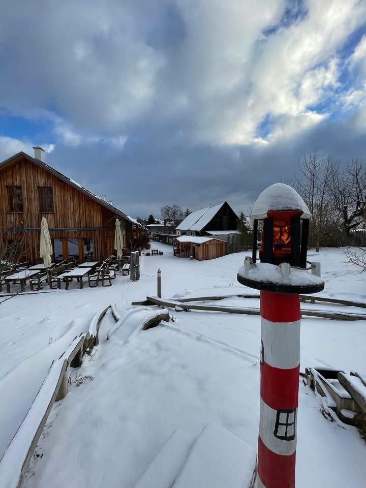 TUKE - fBERG - TUKE - fBERG added a new photo.