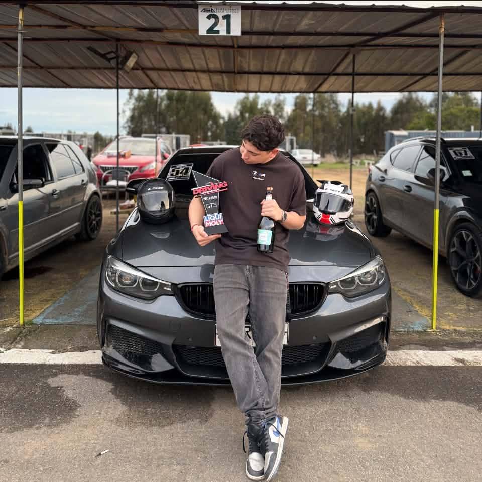 Alex Lizvmv