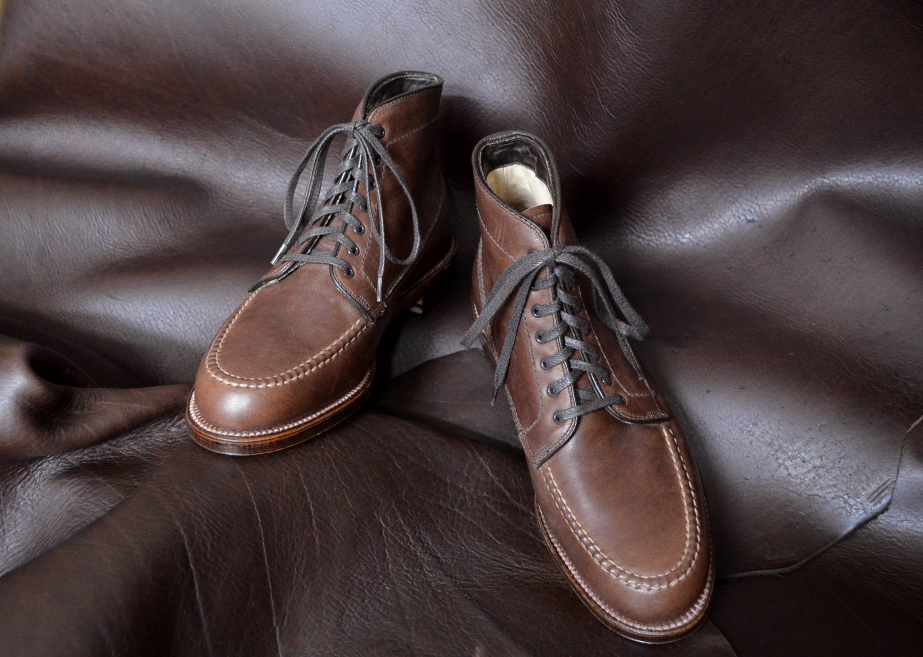 ALDEN 3560 MICHIGAN BOOT 創刊30周年を迎えた「Begin」11月号 P96にて 