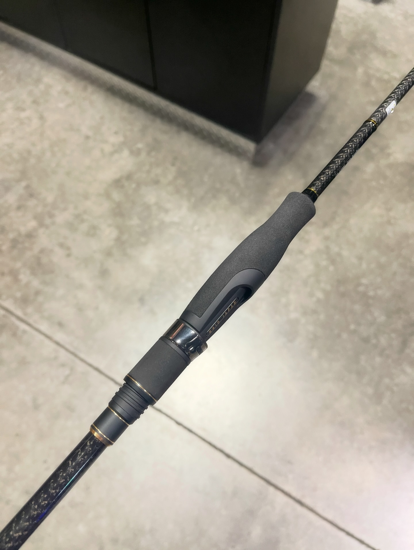 A little “mini windbuster”, the RAID Japan Gladiator Anti Spin