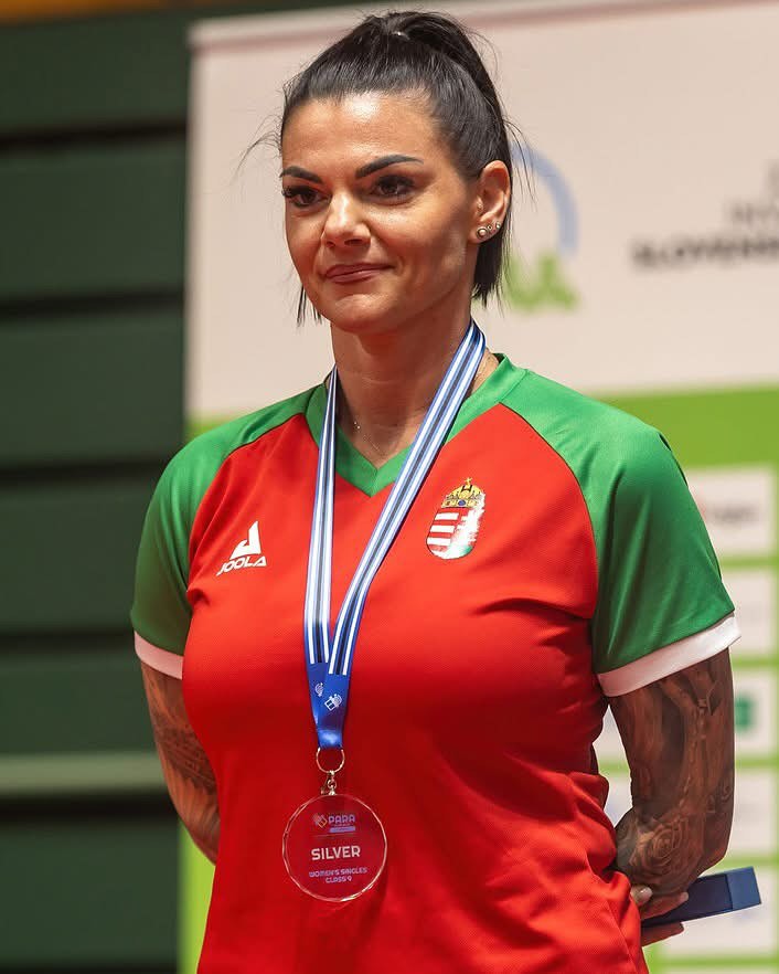 Szvitacs Alexa Always Strong