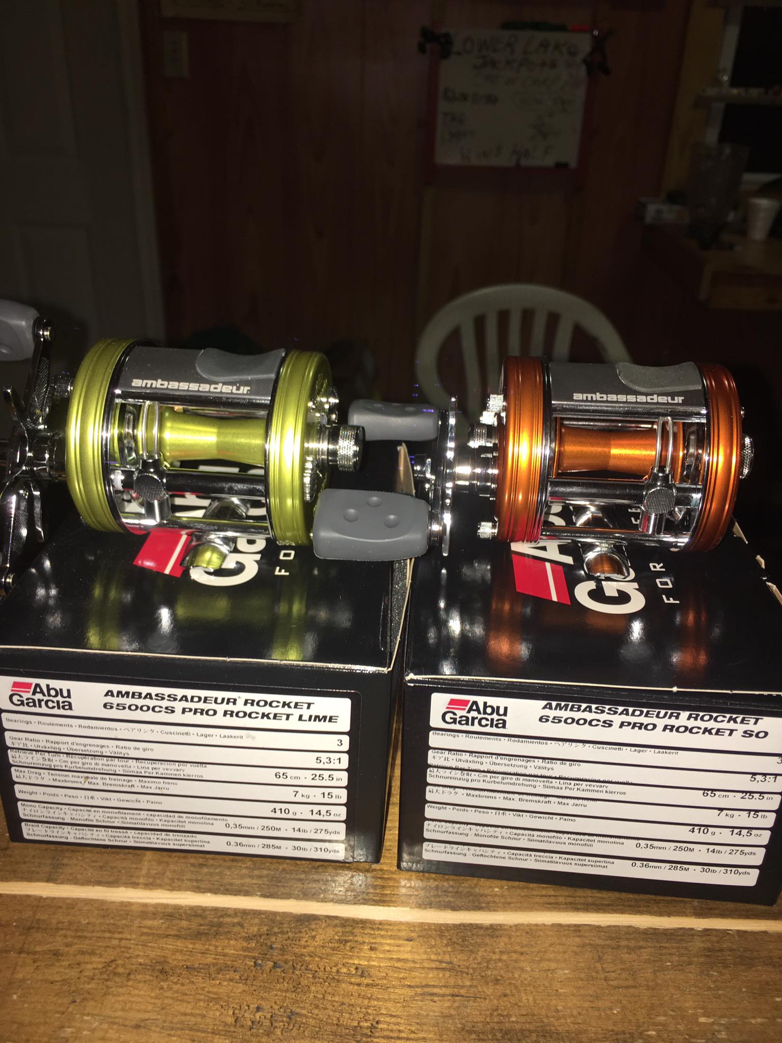 baitcasting reel for 30 Avet Two-Speed Lever Drag Big Game - Green High Speed Musky Reel Color:Green Gizzard including a titanium main Spinning Reel Abu Garcia