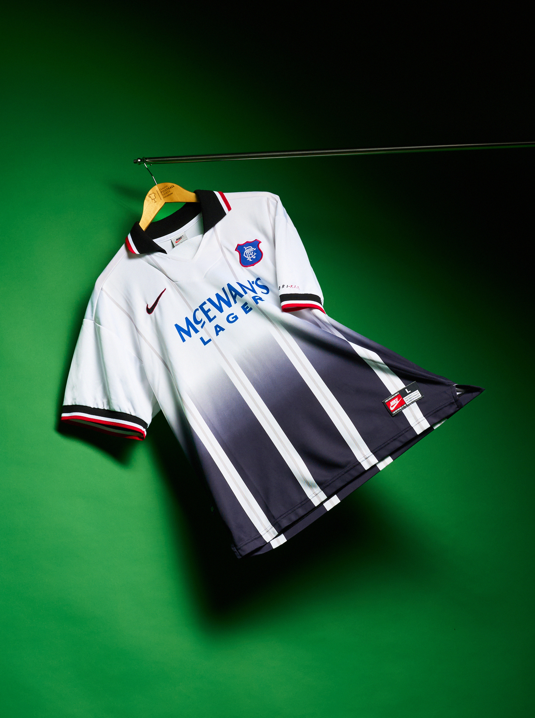 Rangers 1997 Away by Nike | Gascoigne 🏴󠁧󠁢󠁳󠁣󠁴󠁿 Hitting the