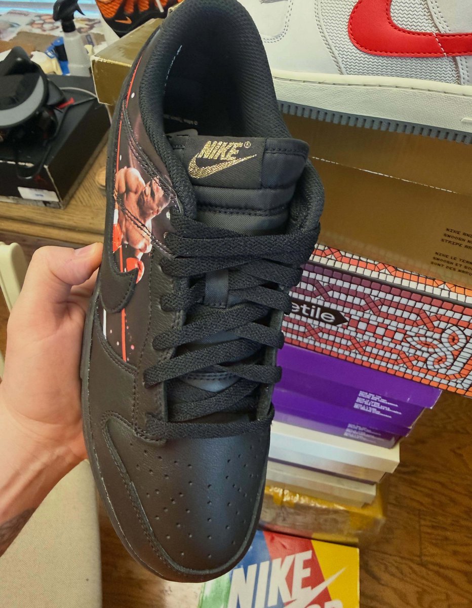 TYSON DUNK LOOK, SUPREME X MARTINE ROSE X NIKE DUNK LOW DROPS