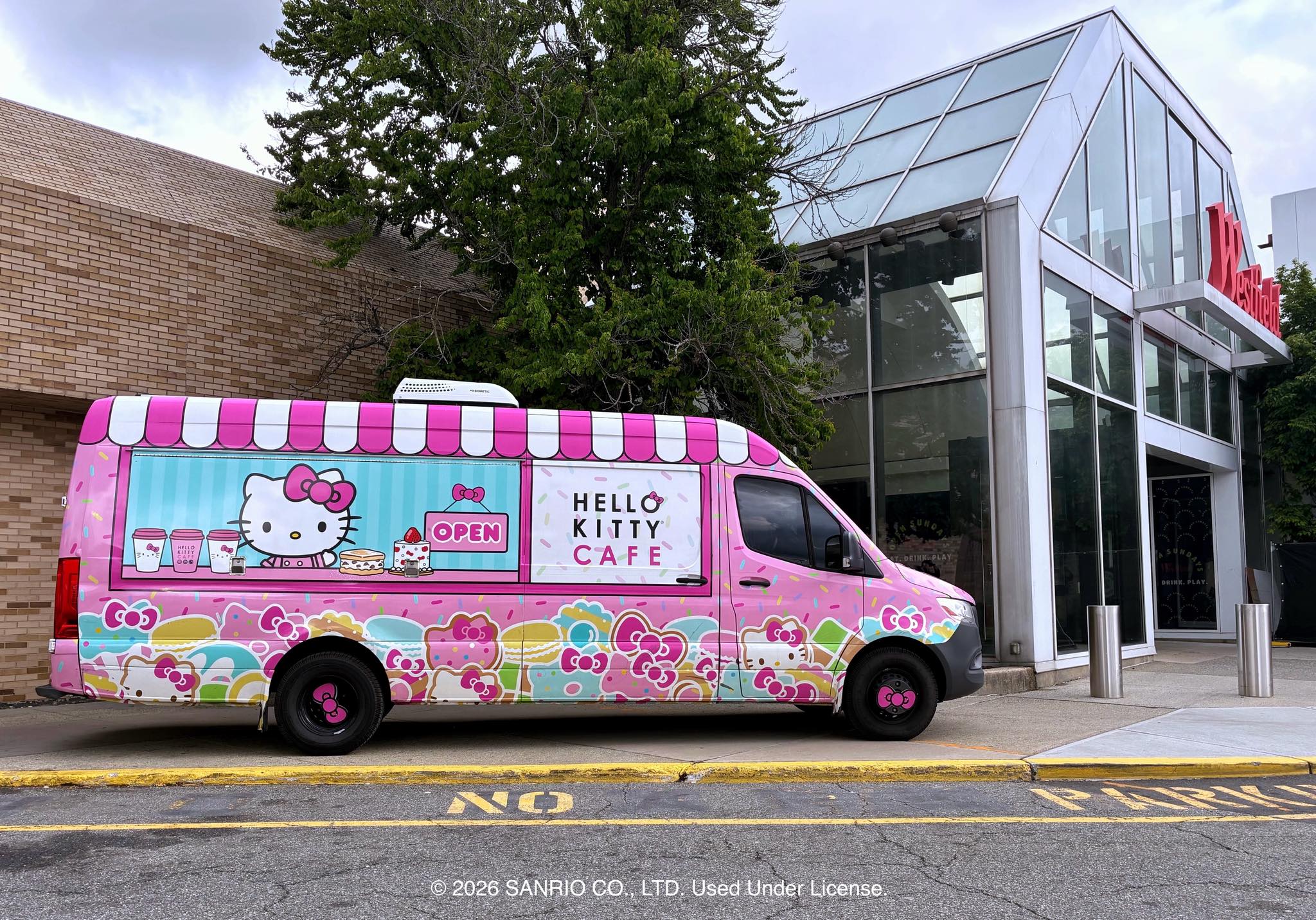 Good morning, #Paramus! The #HelloKittyCafeTruck is here at