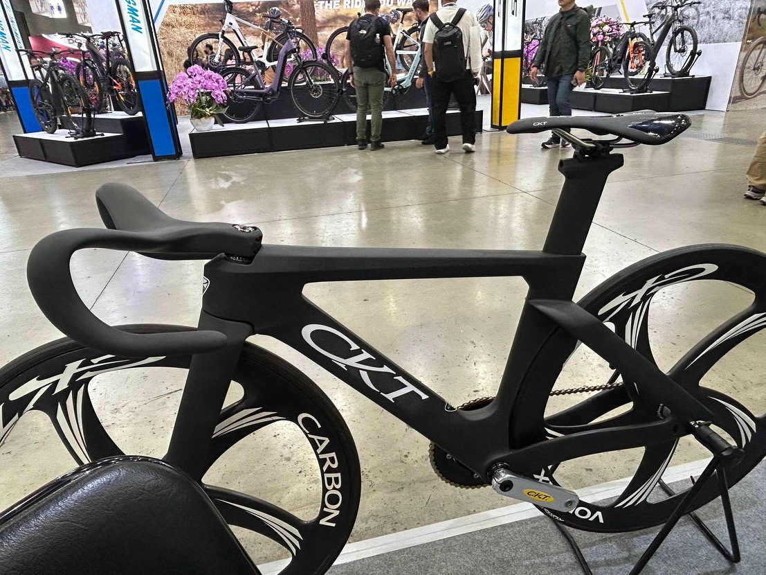 supr ブレード　Mサイズ　カーボン 2026 New Track bike #cktbikes #trackbike