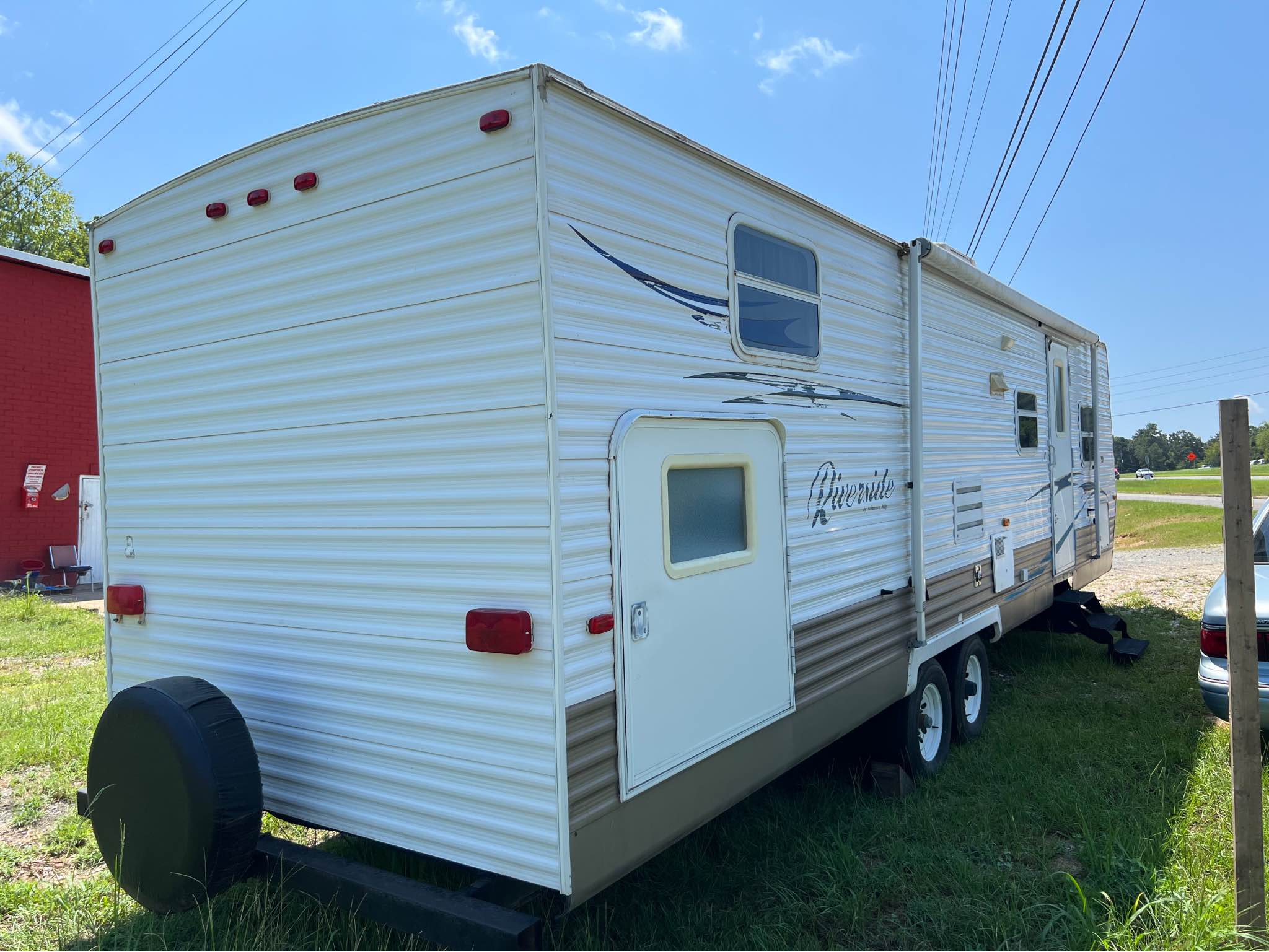 2008 Riverside camper 31 foot sleeps up to 10 people - RVs & Campers ...